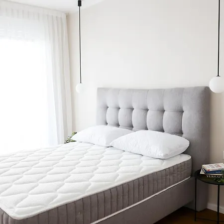 Willa Maris -heated Pool